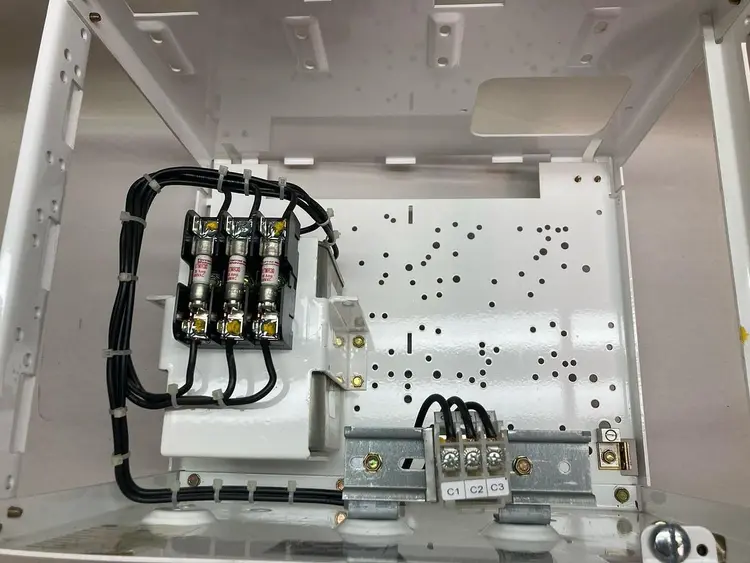 Used GE E33752 Electrical Panels Ohio US | Surplus Asset Holdings #1242226