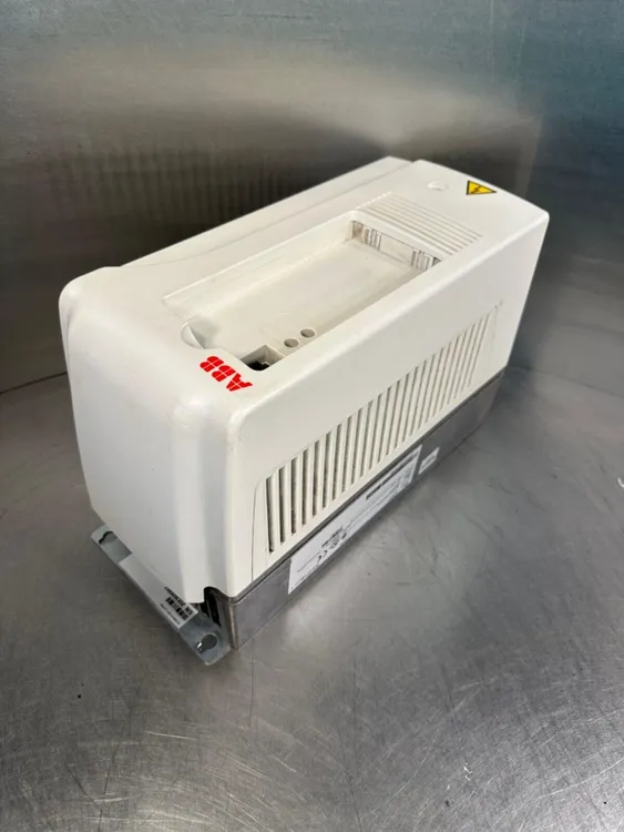 Used ABB ACS800-U1-0011-5+P901 Variable Speed Drives South Carolina US | Palmetto Automation #1159870