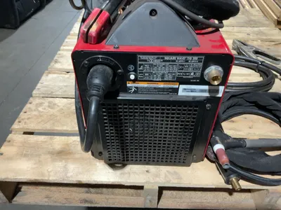 Used LINCOLN ELECTRIC SQUARE WAVE® TIG 200 TIG WELDER Tig Welders Michigan US | Miedema Asset Management Group #1424975