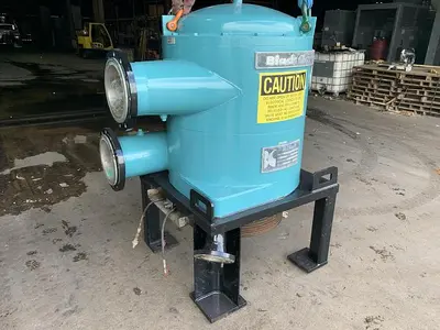 USED 1990 BLACK CLAWSON UV200