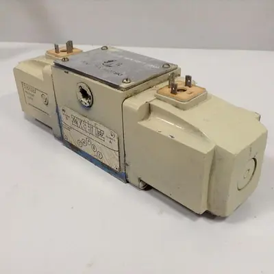 USED VICKERS DG4S4012CW3UH50