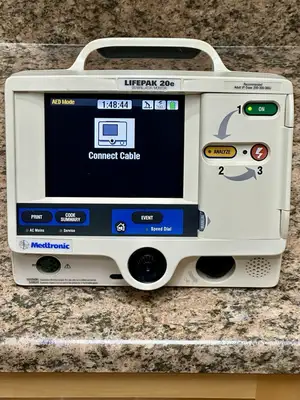 Used Physio-Control Lifepak Defibrillators Texas US | PT Medical Technologies #1458785