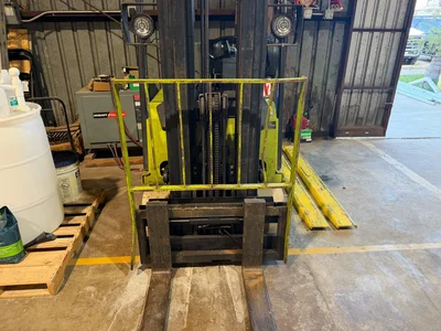 Used _UNKNOWN_ _UNKNOWN_ 3-Wheel Sit down Electric Counterbalance Forklifts Georgia US | Auction Management Corporation #1708780