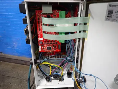 8 Bar Adhesive Dispensing System