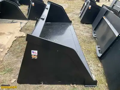New Tomahawk 96” snow/mulch skid steer bucket, welded on high carbon cutting edge, skid steer...