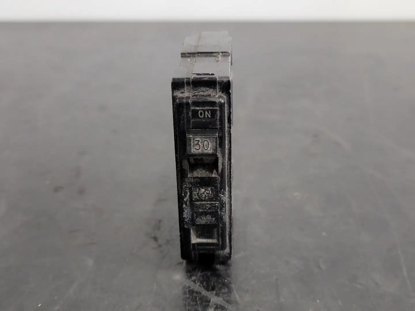 Used SQUARE D QO130 Switchgears British Columbia CA | Lenmark #242958