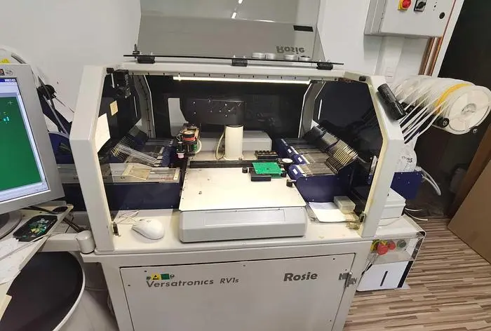 Used VERSATRONIC ROSIE, BLUE AND VIOLET Pick & Place Machines | UCY Industrial GmbH #386249