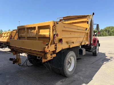 Used 2003 INTERNATIONAL 7400 4X2 Dump trucks Michigan US | Miedema Asset Management Group #1391631