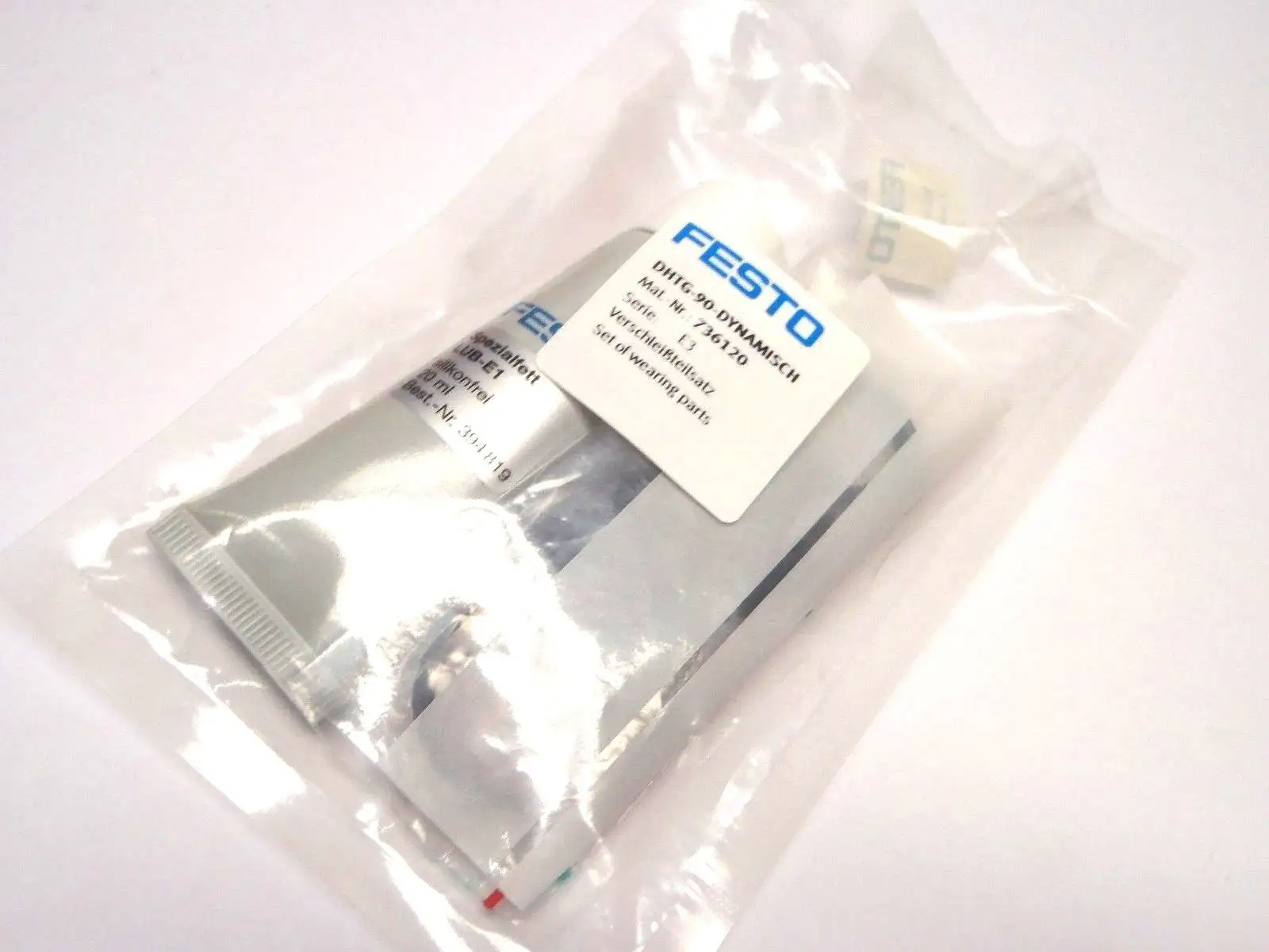 New | in-Stock FESTO VERSCHLEIBTEILSATZ SET OF WEARING PARTS Miscellaneous MRO | Maverick Industrial Sales #1122110