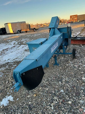 Used _UNKNOWN_ _UNKNOWN_ Dry Spreaders Idaho US | Tri-Steel Manufacturing #1557142
