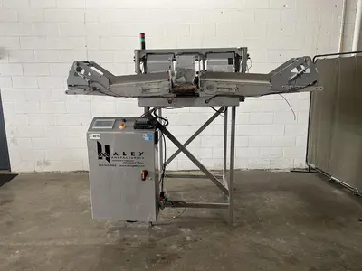 Hayley Manufacturing Diverting Conveyor System