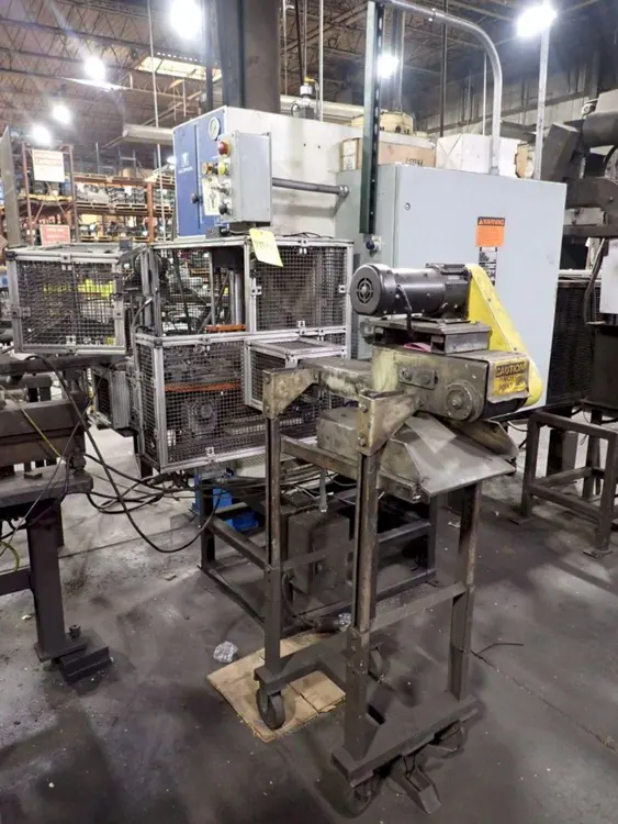 Used MULTIPRESS M5P-8 Hydraulic Presses Ohio US | Yoder Brothers machinery #328948