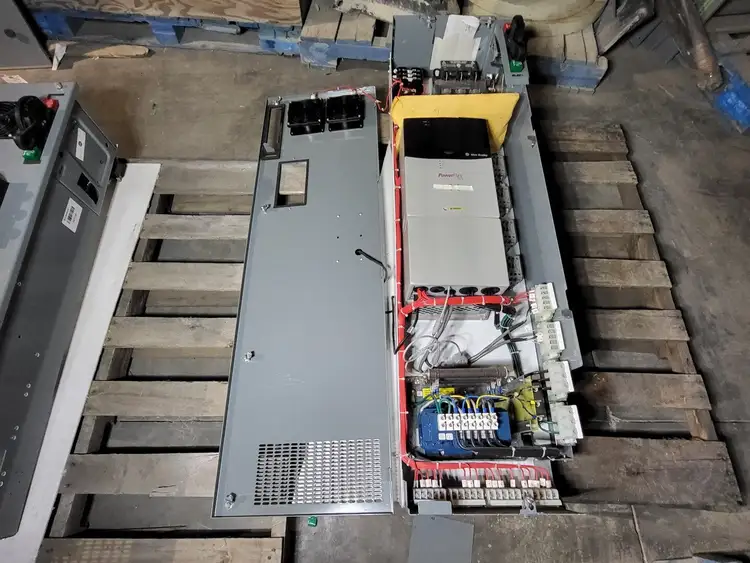 Used ALLEN-BRADLEY 20BE032A0AYNAND0 Switchgears British Columbia CA | Lenmark #409337