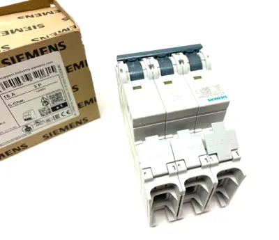 USED SIEMENS MINIATURE CIRCUIT BREAKER 3-POLE 15A C-CHAR.
