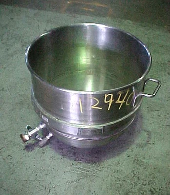 USED 60 QUART MIXING BOWL MIXING BOWL