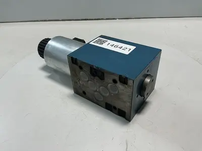 USED BOSCH 0 810 001 825