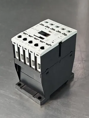 Eaton XTRE10B22 Contactor loc4B9