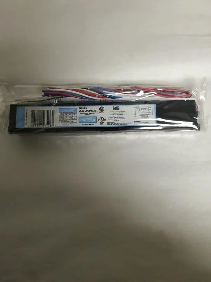 New | in-Stock PHILIPS ADVANCE ICN-1P32-N Lighting | Surplus Asset Holdings #1227330