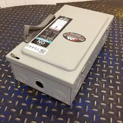 USED SIEMENS F352