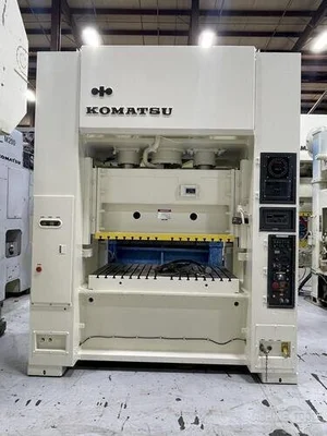 USED 1988 KOMATSU E2M200
