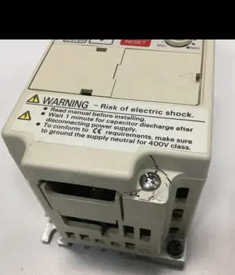 Used YASKAWA CIMR-J7AA20P2 Servo Drives | Ideal Machinery #664397
