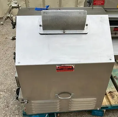 USED ACME PIZZA DOUGH ROLLER