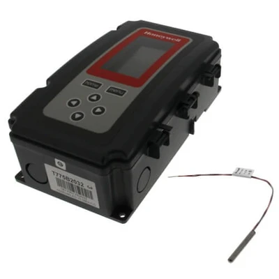 Honeywell T775B2032 Temperature Controller [New]