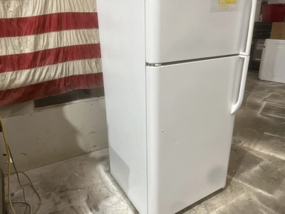 Used FRIGIDAIRE FREEZER ON TOP Residential Appliances Michigan US | Miedema Asset Management Group #1578852