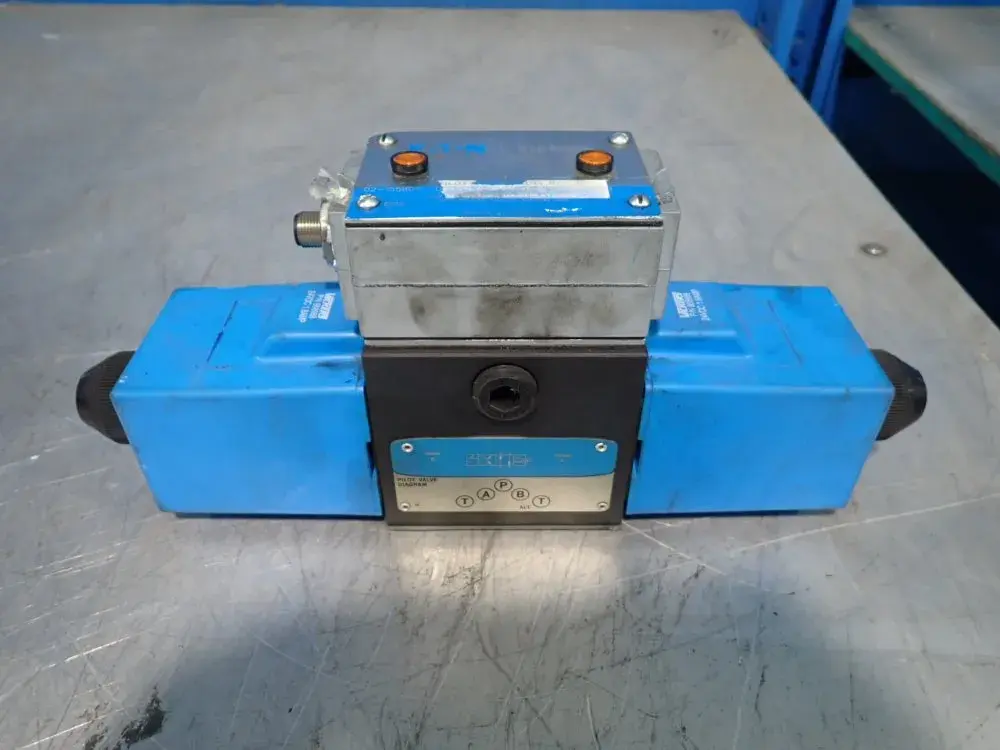 Used EATON VICKERS 02155807 DG4S4LW012NH61S471 Pumps Ohio US | HGR 24 #877671