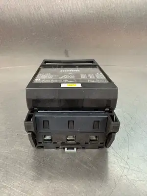 Siemens 3NP353 3ZX1012-0NP30—1AA2 Disconnect Fuse + 3 units x 50A (7.4.3)