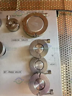 Used CUSTOM BUILT VACUUM GAS HANDLING MANIFOLD W/ LEAK TEST PORT Pumps California US | Equipment Lab #1319622