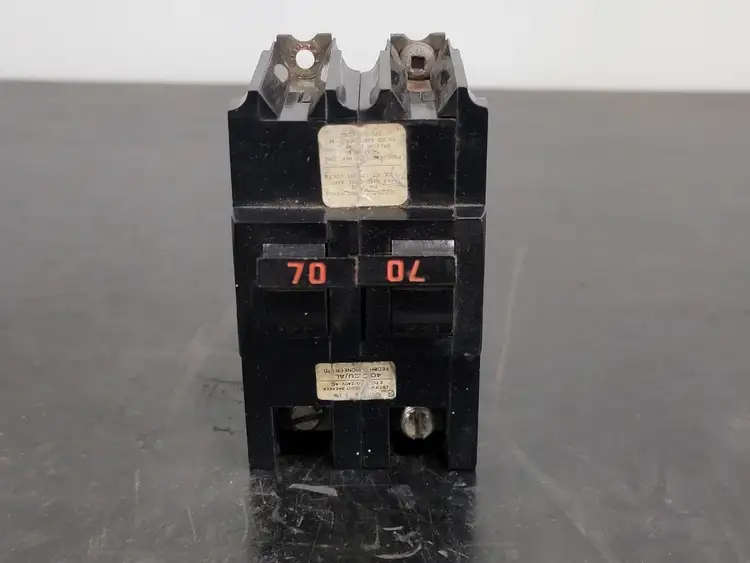Used FEDERAL PIONEER NB270 Switchgears British Columbia CA | Lenmark #242879