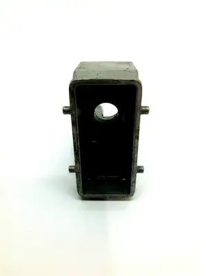 USED CONTACT ELECTRONICS RECEPTACLE HOUSING