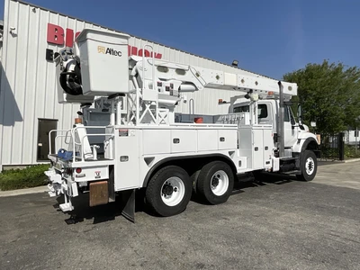 Used 2013 INTERNATIONAL 7500 Bucket (boom) trucks California US | Big Truck & Equipment #1412217