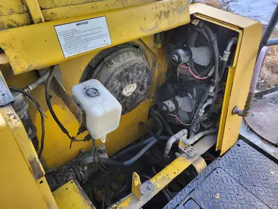 USED 2001 KOMATSU WD600-3