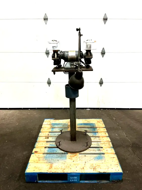 Used Baldor 623E Pedestal Type Grinders (Double End) Ohio US | Equipment Recovery Corp. #1331772