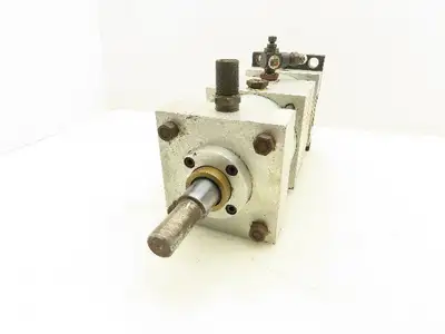 Used YATES _UNKNOWN_ Pneumatic Cylinders | Arrow Industrial #633768
