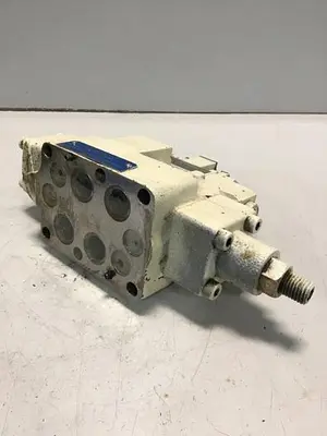 USED VICKERS DG5V-H8-3C-7-T-P7-H-80-JA429