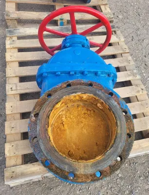 USED AMERICAN DARLING 12" GATE VALVE