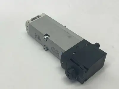 VSVA-B-M52-MZD-A1-1T1L, 539159 | Festo VSVA-B-M52-MZD-A1-1T1L Air Solenoid Valve 24VDC 539159 - Used