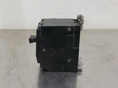 Used SQUARE D QOB215 Switchgears British Columbia CA | Lenmark #244674