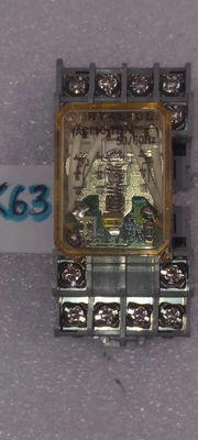 USED IDEC idec sy4s-05 socket and relay ry4s-ul