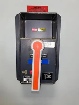 USED GE AKD-8
