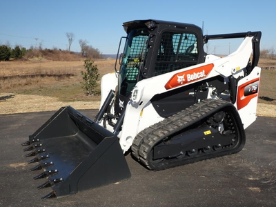 USED 2022 Bobcat T76