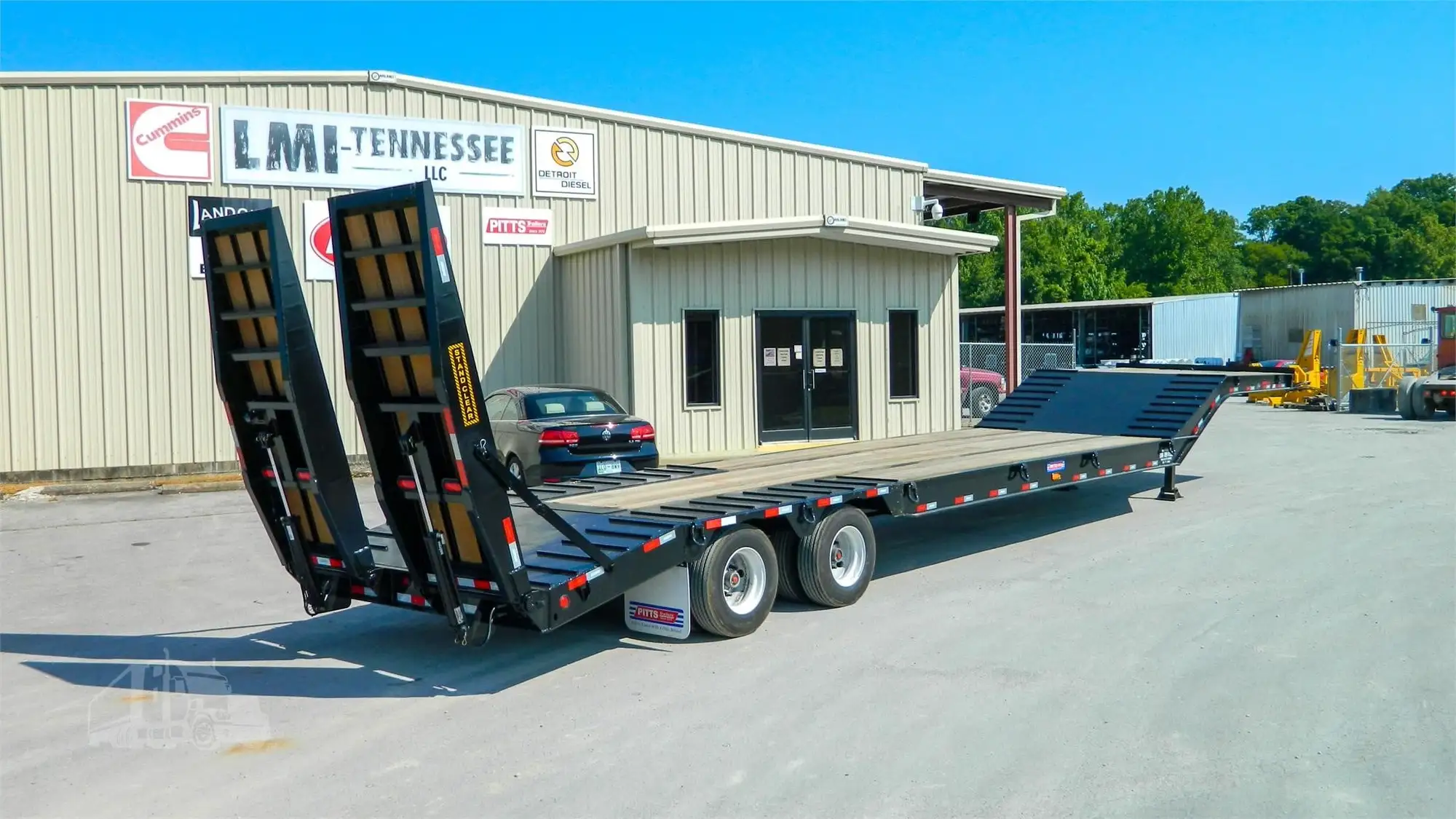 New | in-Stock 2027 PITTS LB35-33CS Lowboy Trailers Tennessee US | LMI Tennessee LLC #1504962