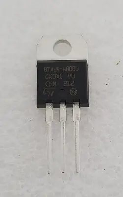 NEW STMICROELECTRONICS BTA24-600BW