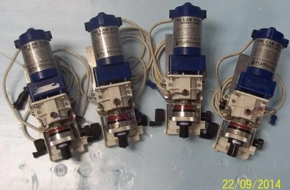 QTY. 4. FMI LAB PUMP METERING ("Q" PUMP) MODEL: QV...