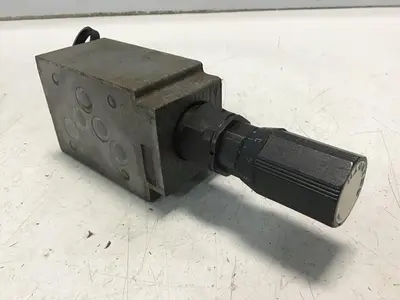 USED REXROTH ZDR10VP731200YM12