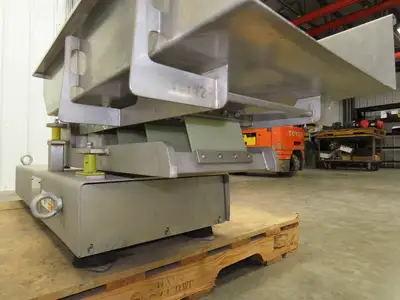 PPM WF450 Wright Linear Vibratory Conveyor Feeder 17.5" W 32.5" Long Stainless