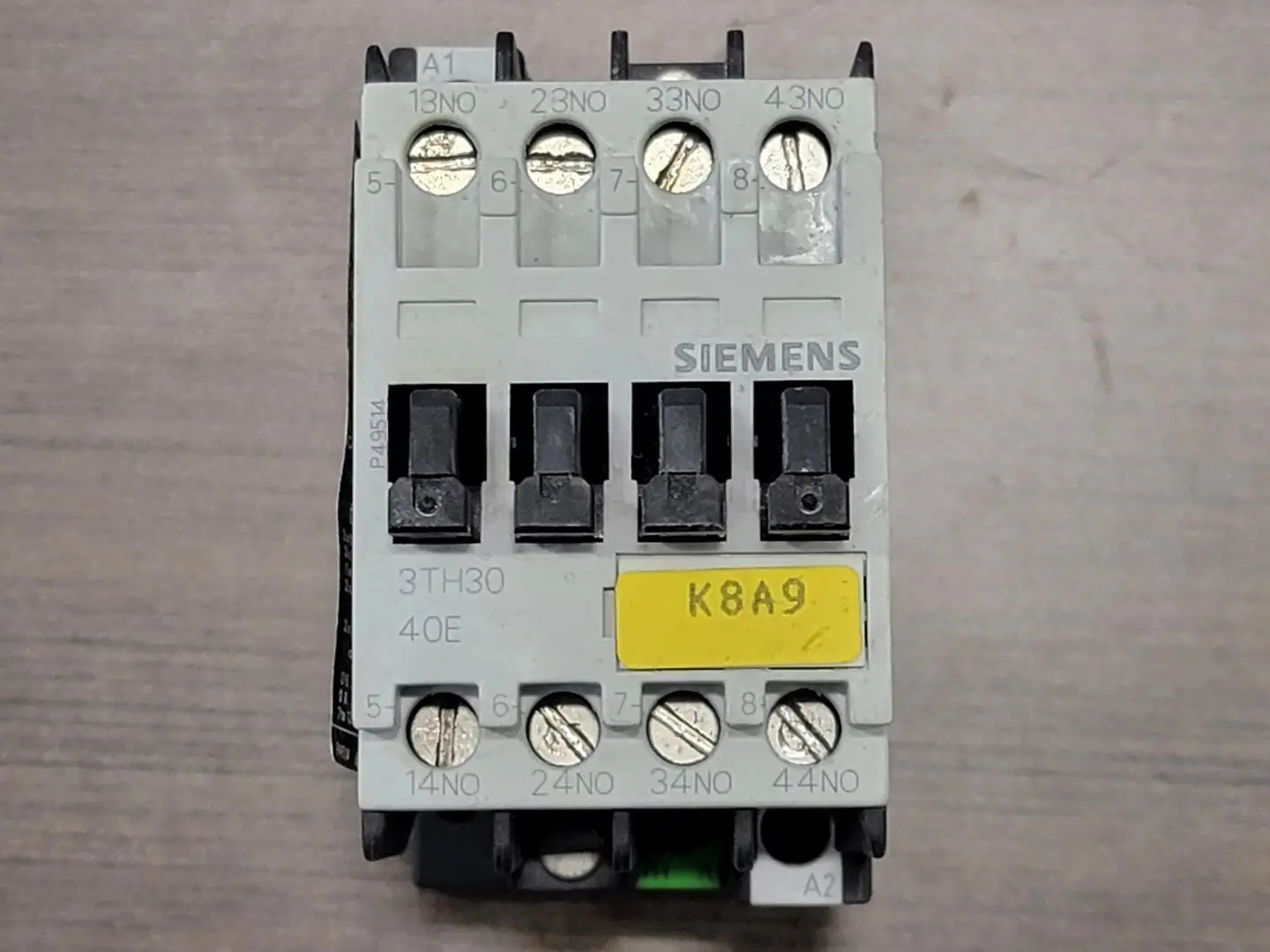 USED SIEMENS 3TF3040-0A